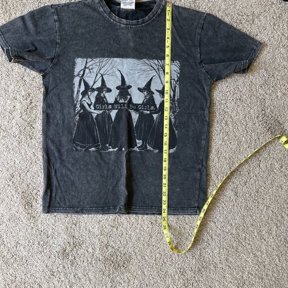 Girls will be girls witch t-shirt - Picture 5 of 5